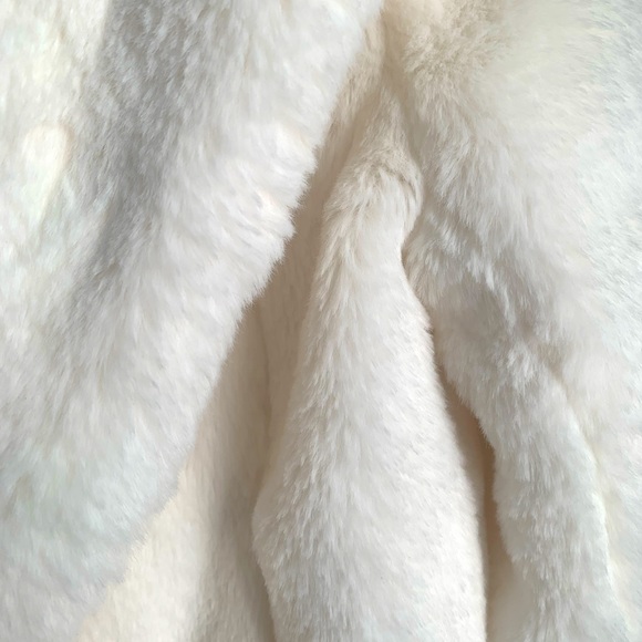 ALLEGRA K Cream/White Faux Fur Jacket Size xs - Picture 4 of 7